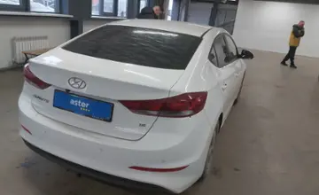 Hyundai Avante 2018 года за 7 500 000 тг. в Астана фото 3