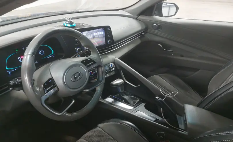Hyundai Elantra 2023 года за 10 000 000 тг. в Астана фото 5