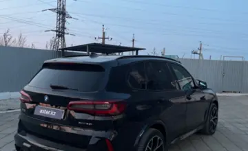 BMW X5 2021 года за 38 000 000 тг. в Уральск