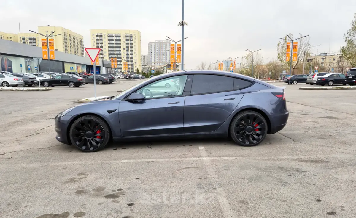 Tesla Model 3 2022 Tesla Model 3 2022