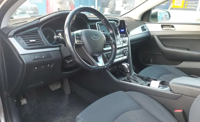 Hyundai Sonata 2019 года за 9 000 000 тг. в Шымкент фото 5