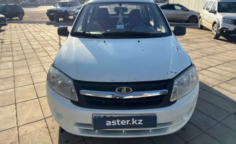 LADA (ВАЗ) Granta 2012 года за 1 200 000 тг. в Уральск фото 2