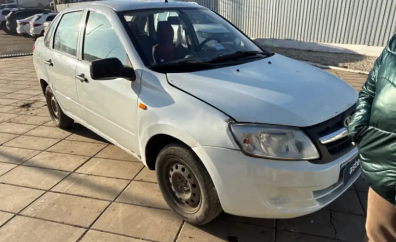 LADA (ВАЗ) Granta 2012 года за 1 200 000 тг. в Уральск фото 3