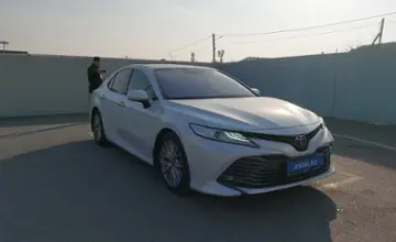 Toyota Camry 2018 года за 14 000 000 тг. в Шымкент фото 2