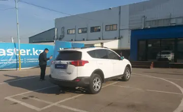 Toyota RAV4 2013 года за 8 500 000 тг. в Алматы фото 3