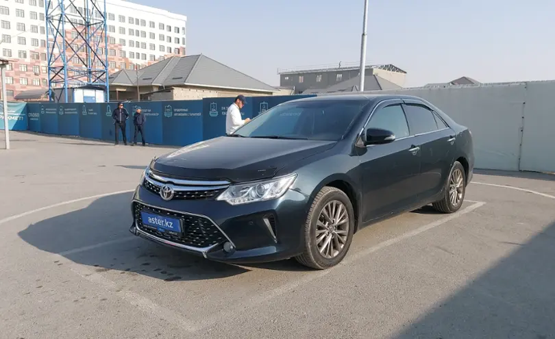 Toyota Camry 2015 года за 11 000 000 тг. в Шымкент