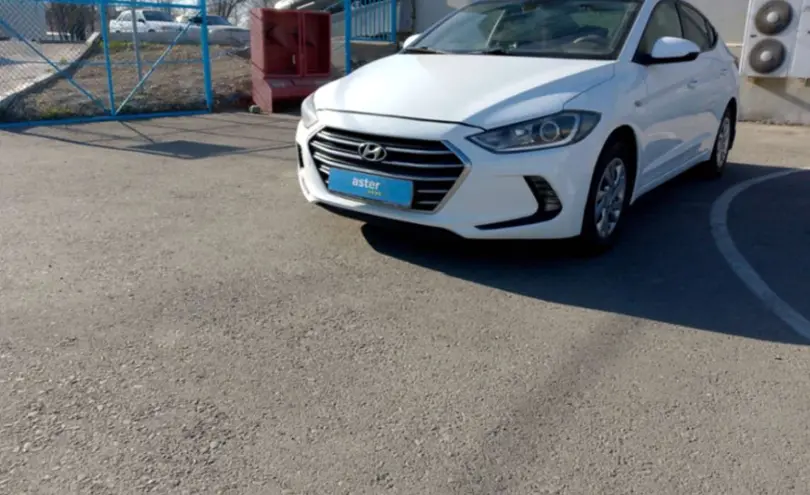 Hyundai Elantra 2017 года за 7 000 000 тг. в Тараз