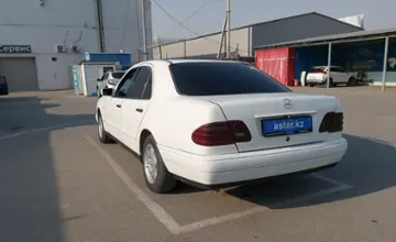 Mercedes-Benz E-Класс 1995 года за 2 000 000 тг. в Шымкент фото 4