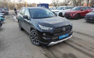 Toyota RAV4 2021 года за 16 100 000 тг. в Актобе фото 3