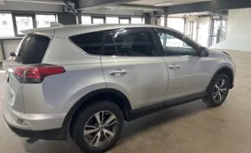 Toyota RAV4 2017 года за 12 000 000 тг. в Астана фото 4