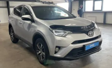 Toyota RAV4 2017 года за 12 000 000 тг. в Астана фото 3
