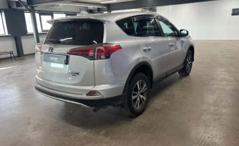 Toyota RAV4 2017 года за 12 000 000 тг. в Астана фото 5