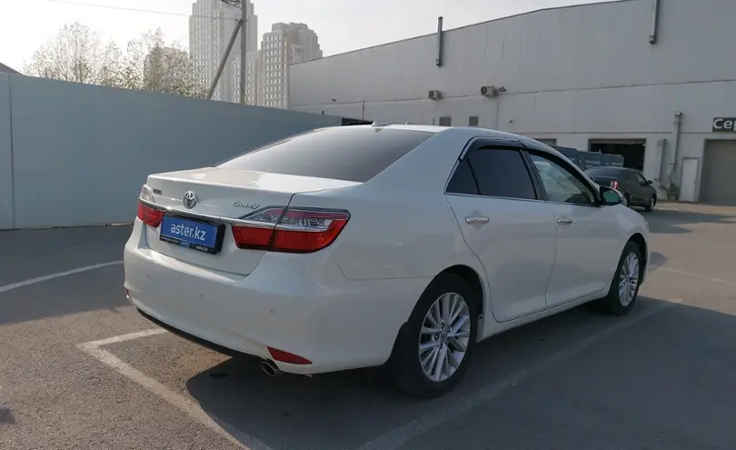 Toyota Camry 2015 года за 12 000 000 тг. в Шымкент фото 3