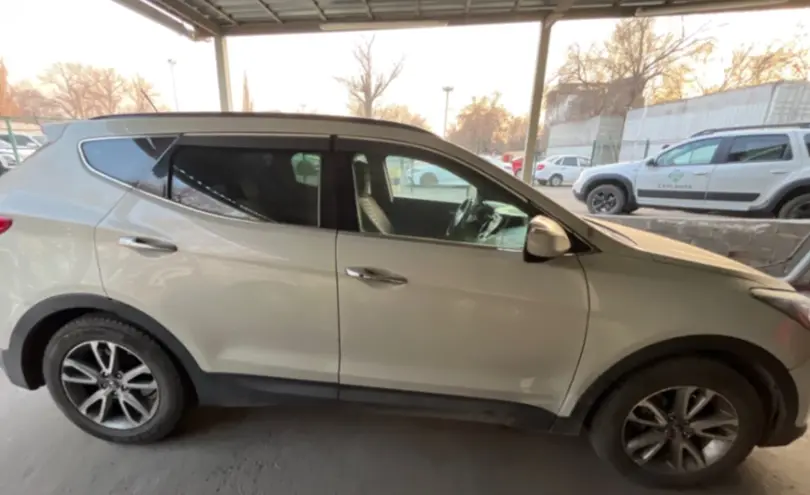 Hyundai Santa Fe 2012 года за 7 000 000 тг. в Алматы фото 4