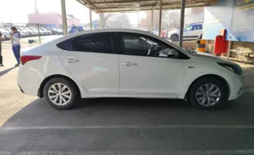 Hyundai Accent 2018 года за 6 400 000 тг. в Алматы фото 4