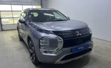 Mitsubishi Outlander 2021 года за 14 000 000 тг. в Павлодар фото 3