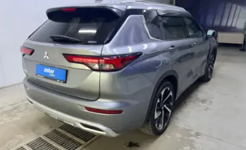 Mitsubishi Outlander 2021 года за 14 000 000 тг. в Павлодар