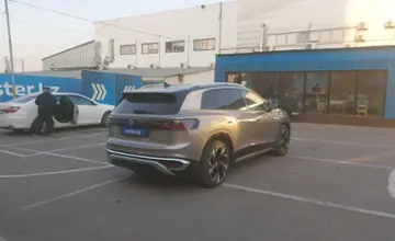 Volkswagen ID.6 2021 года за 1 200 000 тг. в Алматы фото 3