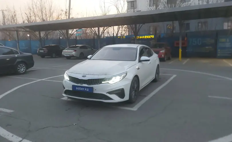 Kia K5 2019 года за 8 000 000 тг. в Алматы