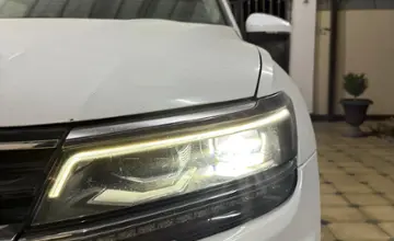 Volkswagen Tiguan 2017 года за 8 500 000 тг. в Шымкент фото 3