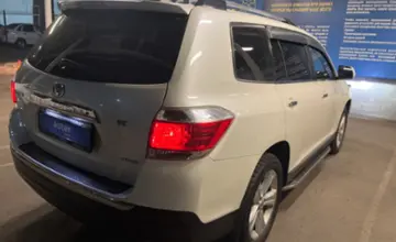 Toyota Highlander 2010 года за 12 500 000 тг. в Алматы