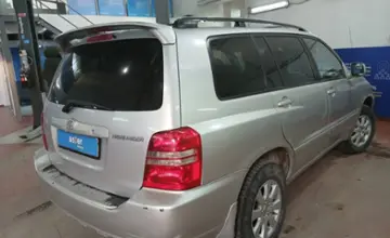Toyota Highlander 2002 года за 5 000 000 тг. в Астана