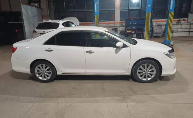 Toyota Camry 2014 года за 10 000 000 тг. в Караганда фото 4