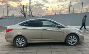Hyundai Accent 2014 года за 4 000 000 тг. в Уральск фото 4