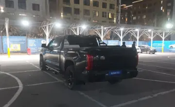 Toyota Tundra 2023 года за 42 000 000 тг. в Алматы фото 4