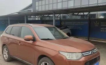 Mitsubishi Outlander 2012 года за 6 000 000 тг. в Караганда фото 3