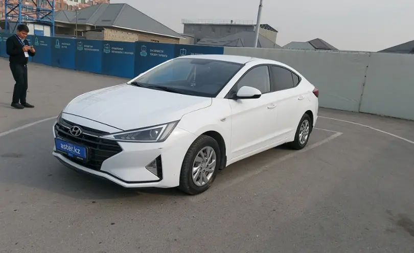 Hyundai Elantra 2019 года за 6 500 000 тг. в Шымкент