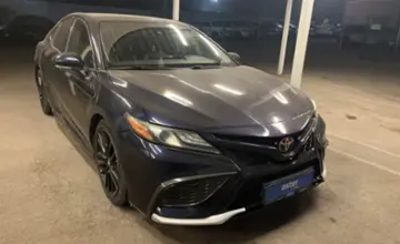 Toyota Camry 2021 года за 12 500 000 тг. в Алматы фото 3