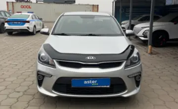 Kia Rio 2018 года за 7 300 000 тг. в Караганда фото 2