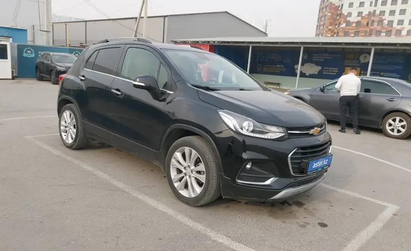 Chevrolet Tracker 2020 года за 7 500 000 тг. в Шымкент фото 2