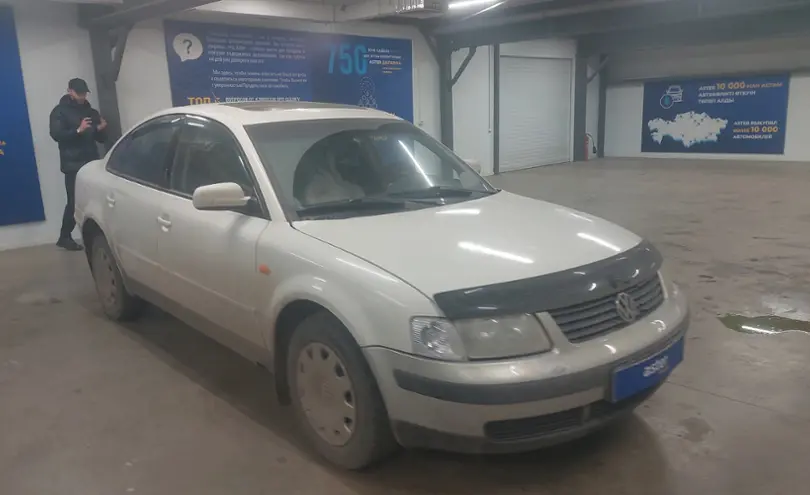 Volkswagen Passat 1997 года за 2 500 000 тг. в Астана фото 2