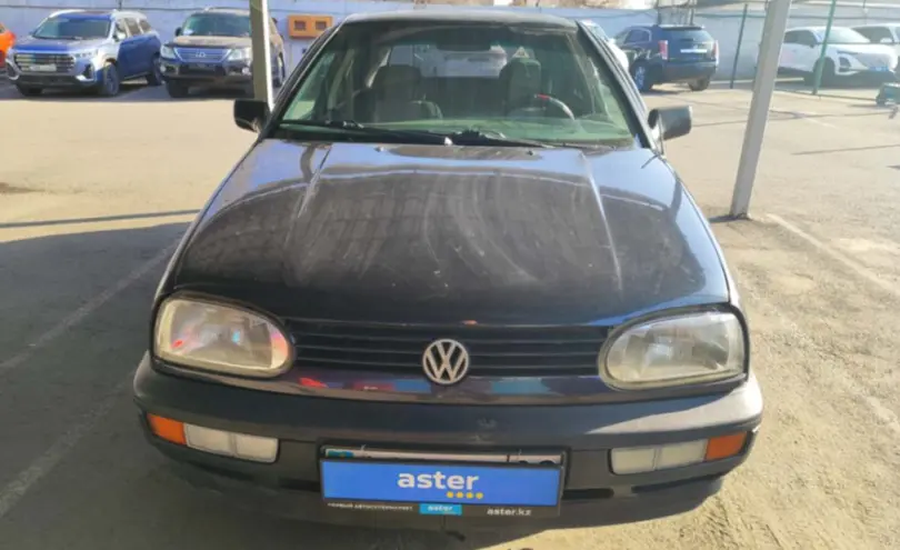 Volkswagen Golf 1994 года за 1 500 000 тг. в Алматы фото 2