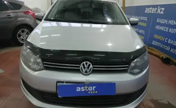 Volkswagen Polo 2014 года за 5 500 000 тг. в Астана фото 2