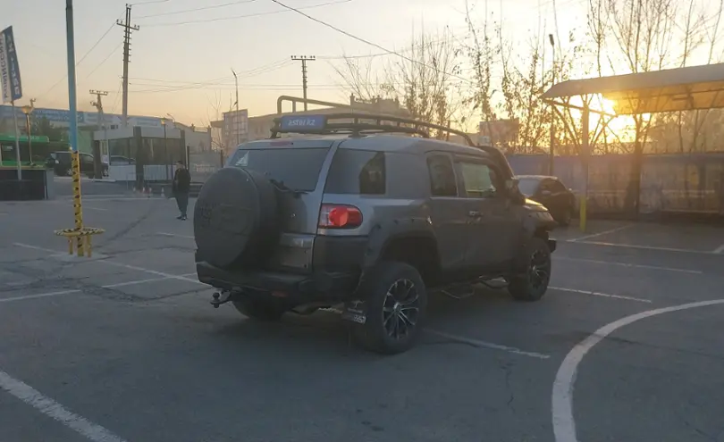 Toyota FJ Cruiser 2007 года за 15 000 000 тг. в Алматы фото 3
