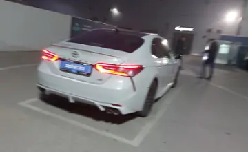 Toyota Camry 2022 года за 14 000 000 тг. в Шымкент фото 3