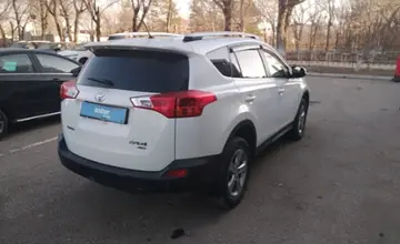 Toyota RAV4 2015 года за 11 500 000 тг. в Актобе
