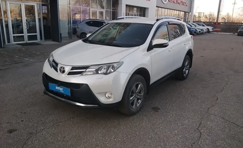 Toyota RAV4 2015 года за 11 500 000 тг. в Актобе