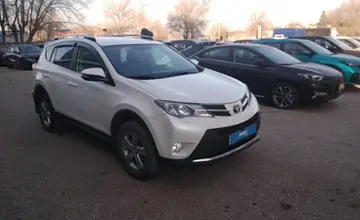 Toyota RAV4 2015 года за 11 500 000 тг. в Актобе фото 3