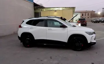 Chevrolet Tracker 2022 года за 8 700 000 тг. в Тараз фото 4