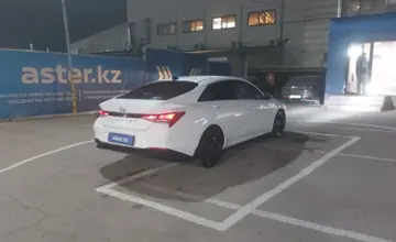 Hyundai Elantra 2021 года за 8 000 000 тг. в Алматы фото 3