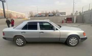 Mercedes-Benz W124 1991 года за 2 300 000 тг. в Шымкент фото 4