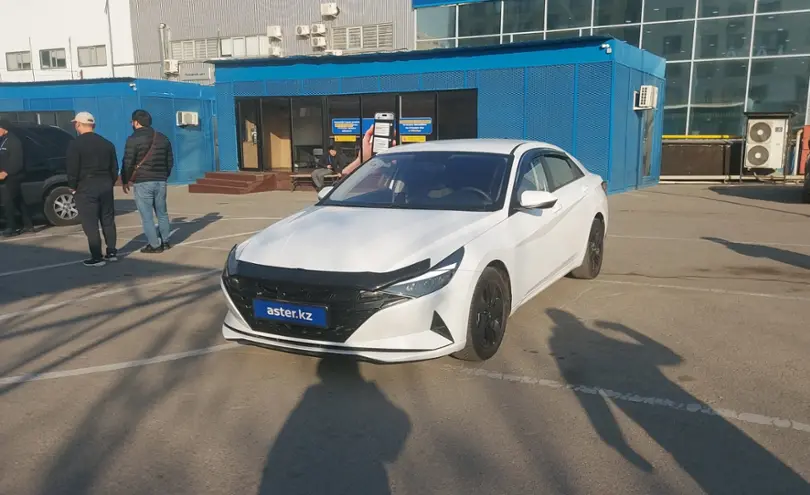 Hyundai Elantra 2023 года за 8 500 000 тг. в Алматы