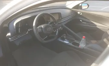 Hyundai Elantra 2023 года за 8 500 000 тг. в Алматы фото 5