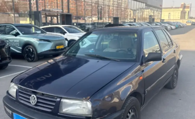 Volkswagen Vento 1995 года за 800 000 тг. в Шымкент