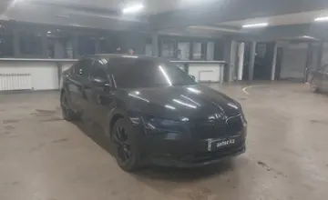 Skoda Superb 2018 года за 14 000 000 тг. в Астана фото 2