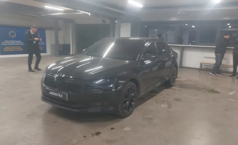 Skoda Superb 2018 года за 14 000 000 тг. в Астана